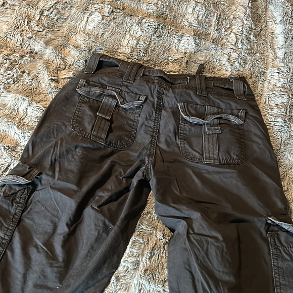 Smart set cargo style capris. Size 0, - Picture 4 of 6